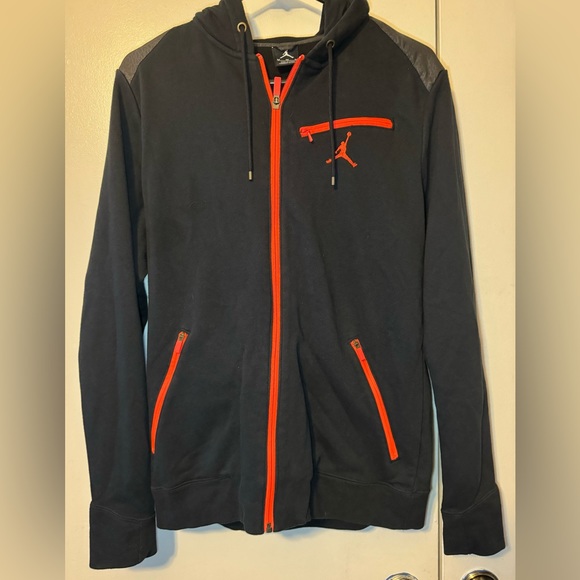Jordan Hooded Jacket - Medium - Picture 1 of 9